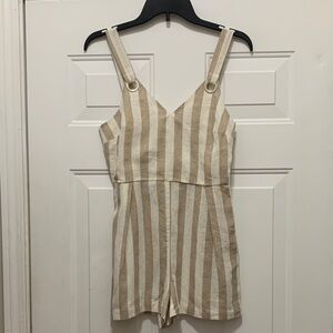 NWT 100% Linen & Cotton Taylor & Sage Beige and Cream Striped Romper Size Small